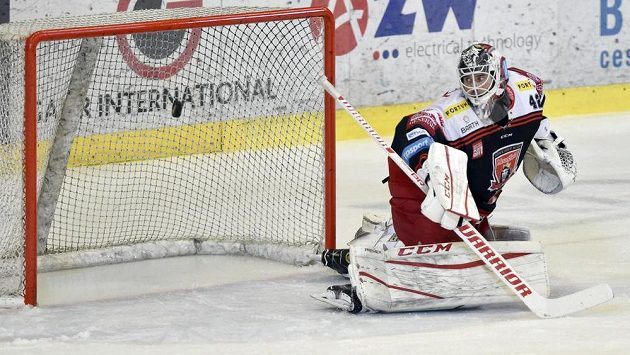 Brankář Hradce Králové Patrik Rybár. Brankář Hradce Králové Patrik Rybár.