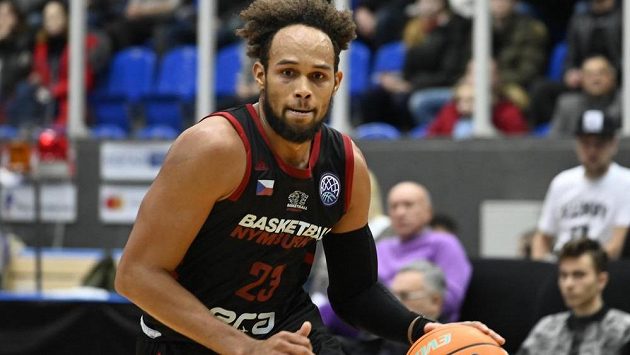 Tým basketbalových šampionů z Nymburka opustil už po měsíci a půl Ivan Almeida. Tým basketbalových šampionů z Nymburka opustil už po měsíci a půl Ivan Almeida.