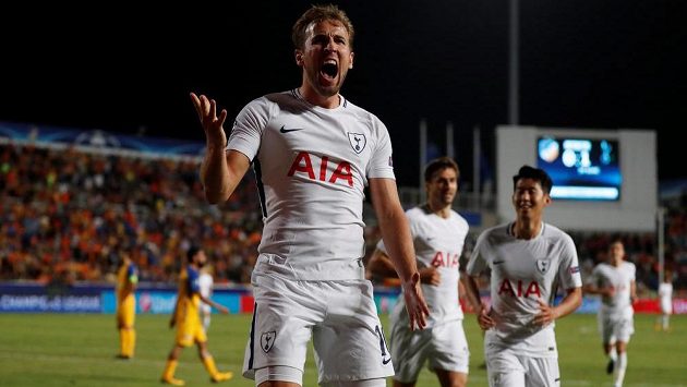Harry Kane z Tottenhamu jásá. Možná i proto, že argentinský trenér Pochettino chce u týmu zůstat. Harry Kane z Tottenhamu jásá. Možná i proto, že argentinský trenér Pochettino chce u týmu zůstat.