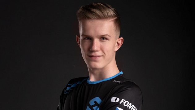 Dominik Čermák alias Seron Dominik Čermák alias Seron