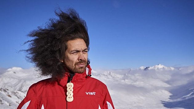 Kasete Naufahu Sken usiluje o účast na olympijských hrách v Pchjongčchangu. Kasete Naufahu Sken usiluje o účast na olympijských hrách v Pchjongčchangu.