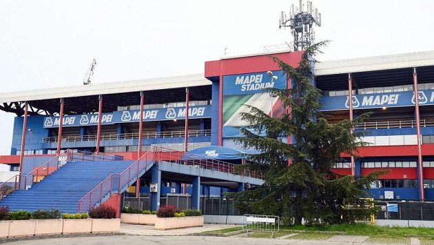 Stadion fotbalistů Sassuola opět ožije. Stadion fotbalistů Sassuola opět ožije.