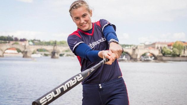 Softbalistka Veronika Pecková. Softbalistka Veronika Pecková.
