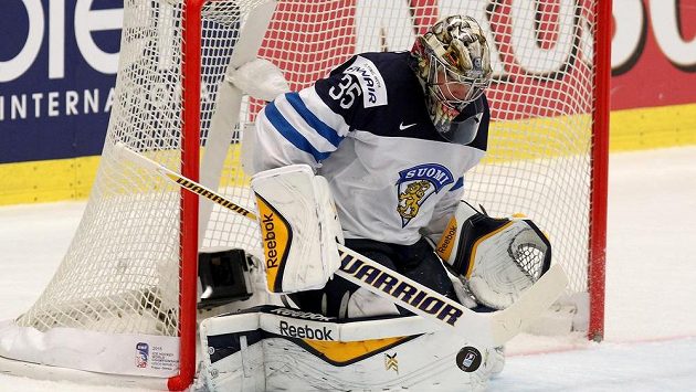 Finský brankář Pekka Rinne na domácím MS září. Finský brankář Pekka Rinne na domácím MS září.