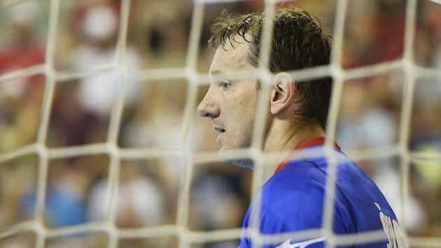 Český brankář Petr Štochl v úvodním utkání play off kvalifikace MS házenkářů čaroval a jeho výkon pomohl k těsné výhře nad Ruskem. Český brankář Petr Štochl v úvodním utkání play off kvalifikace MS házenkářů čaroval a jeho výkon pomohl k těsné výhře nad Ruskem.