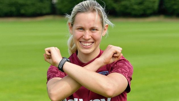 Kateřina Svitková v dresu West Hamu United. Kateřina Svitková v dresu West Hamu United.