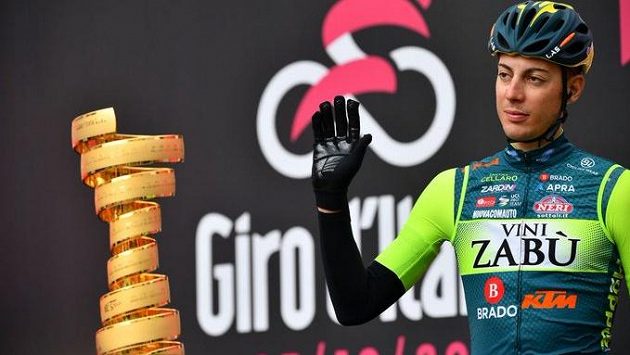 Italský cyklista Matteo Spreafico má tříletý zákaz startů za doping. Italský cyklista Matteo Spreafico má tříletý zákaz startů za doping.