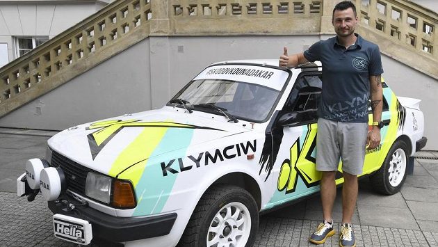 Ondřej Klymčiw plánuje absolvovat Rallye Dkakar za volantem historické Škody 130 LR. Ondřej Klymčiw plánuje absolvovat Rallye Dkakar za volantem historické Škody 130 LR.
