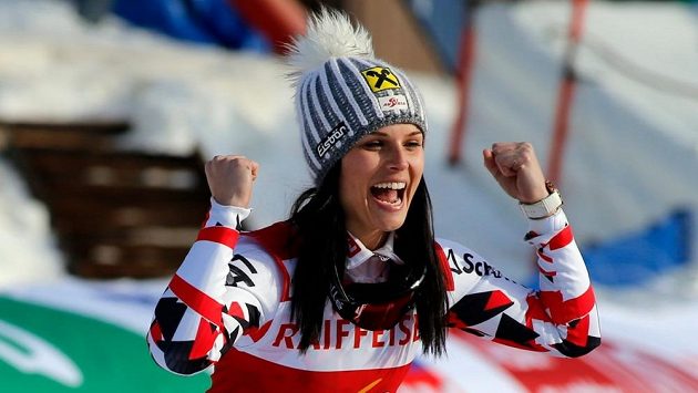 Rakušanka Anna Fenningerová musí vynechat celou sezónu. Rakušanka Anna Fenningerová musí vynechat celou sezónu.