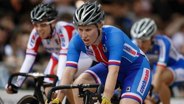 Česká dráhová cyklistka Jarmila Machačová. Česká dráhová cyklistka Jarmila Machačová.