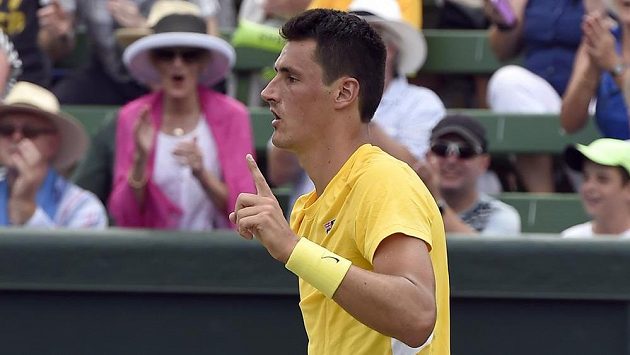 Australský tenista Bernard Tomic. Australský tenista Bernard Tomic.