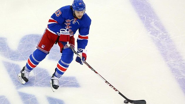 Daniel Carcillo (13) z Rangers v zápasu s Montrealem. Daniel Carcillo (13) z Rangers v zápasu s Montrealem.