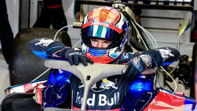 Pierre Gasly už je opět jezdcem týmu Toro Rosso. Pierre Gasly už je opět jezdcem týmu Toro Rosso.