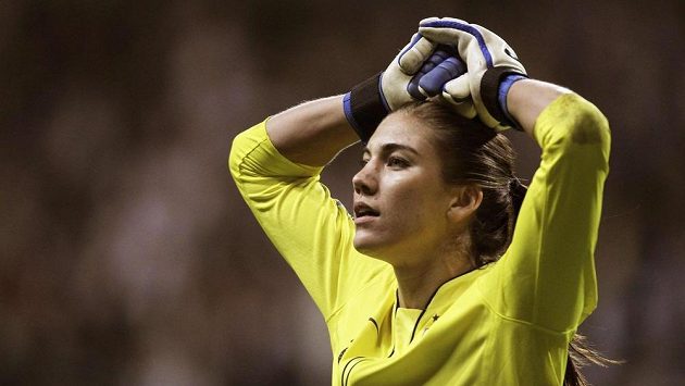Americká brankářka Solová čelí obvinění z domácího násilí. Americká brankářka Solová čelí obvinění z domácího násilí.