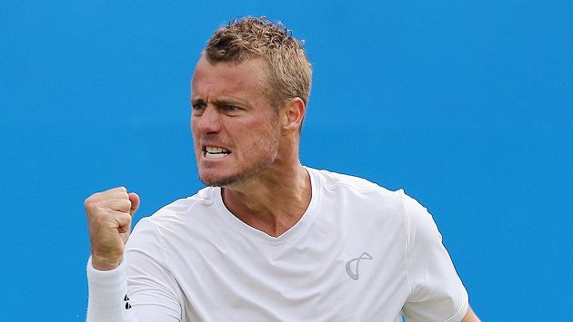 Australský tenista Leyton Hewitt bude hrát ve Wimbledonu i letos. Australský tenista Leyton Hewitt bude hrát ve Wimbledonu i letos.