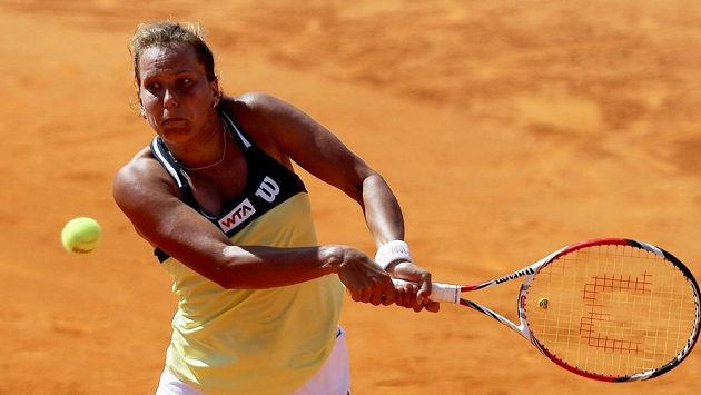 Česká tenistka Barbora Strýcová. Česká tenistka Barbora Strýcová.