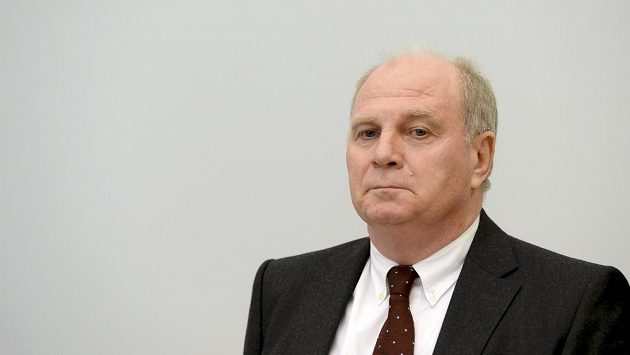 Prezident Bayernu Mnichov Uli Hoeness Prezident Bayernu Mnichov Uli Hoeness
