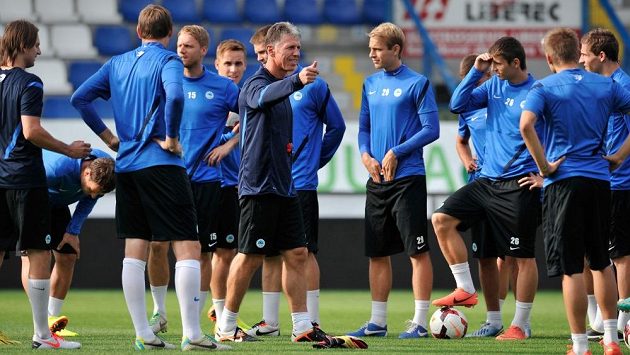 Fotbalisté Liberce na tréninku. Fotbalisté Liberce na tréninku.