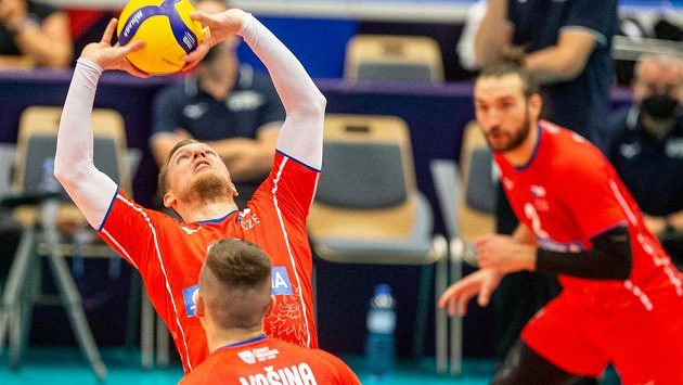 (Zleva) Luboš Bartůněk, Lukáš Vašina a Jan Hadrava. (Zleva) Luboš Bartůněk, Lukáš Vašina a Jan Hadrava.