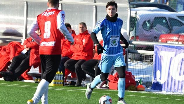 V dresu Mladé Boleslavi si zvyká také nový muž Tomáš Přikryl (vpravo). V dresu Mladé Boleslavi si zvyká také nový muž Tomáš Přikryl (vpravo).