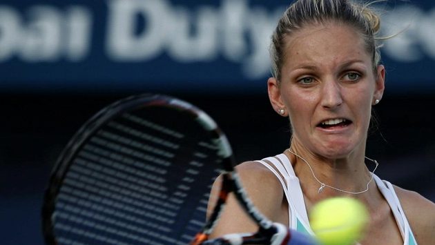 Karolína Plíšková postoupila na turnaji v Dubaji už do semifinále. Karolína Plíšková postoupila na turnaji v Dubaji už do semifinále.