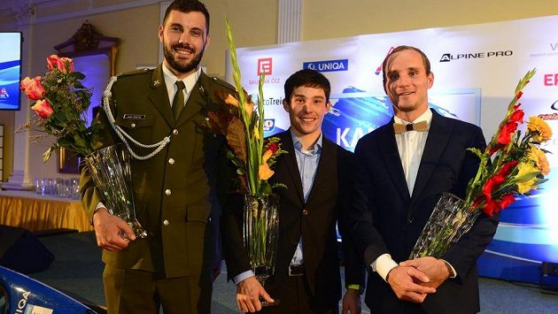 V anketě Kanoista roku 2019 se na prvním místě umístil Jiří Prskavec (uprostřed), na druhém Josef Dostál (vlevo) a třetí místo obsadil Vít Přindiš (vpravo). V anketě Kanoista roku 2019 se na prvním místě umístil Jiří Prskavec (uprostřed), na druhém Josef Dostál (vlevo) a třetí místo obsadil Vít Přindiš (vpravo).