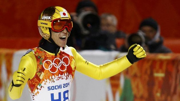 Japonský skokan Noriaki Kasai se svým stříbrem na velkém můstku zapsal do olympijské historie Japonský skokan Noriaki Kasai se svým stříbrem na velkém můstku zapsal do olympijské historie