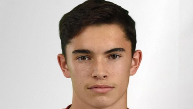 Fotbalový útočník Lucas Demitra, syn slavného hokejisty Pavola Demitry. Fotbalový útočník Lucas Demitra, syn slavného hokejisty Pavola Demitry.