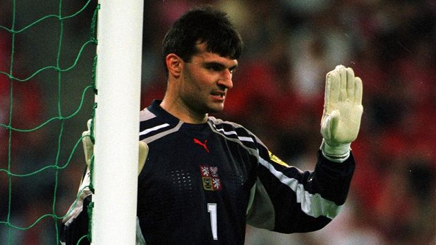 Bývalý brankář Pavel Srníček na archivním snímku z ME 2000. Bývalý brankář Pavel Srníček na archivním snímku z ME 2000.
