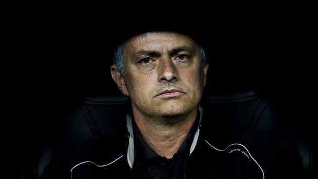 José Mourinho už spřádá plány, jak sestavit kádr Chelsea pro příští sezónu. José Mourinho už spřádá plány, jak sestavit kádr Chelsea pro příští sezónu.