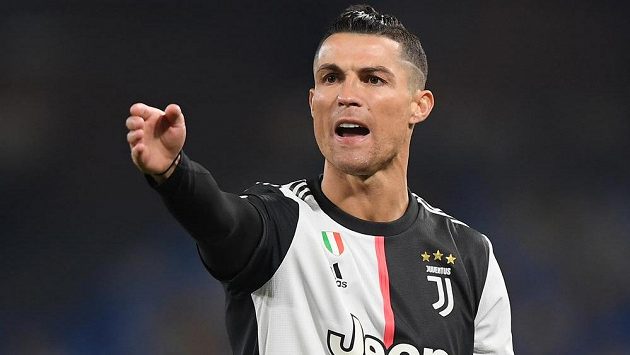 Nejzářivější hvězda Juventusu Turín a celé italské ligy - Cristiano Ronaldo. Nejzářivější hvězda Juventusu Turín a celé italské ligy - Cristiano Ronaldo.