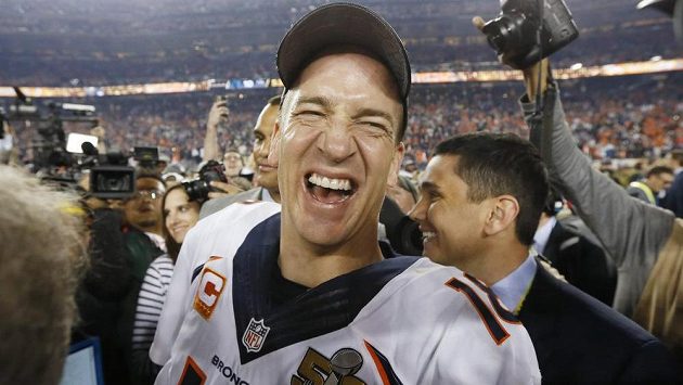 Jedna z největších hvězd v historii zámořské ligy amerického fotbalu NFL Peyton Manning oznámil konec kariéry. Jedna z největších hvězd v historii zámořské ligy amerického fotbalu NFL Peyton Manning oznámil konec kariéry.