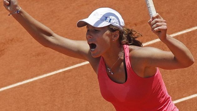 Varvara Lepchenková se na Roland Garros takhle radovala z vítězství nad Franceskou Schiavoneovou. Varvara Lepchenková se na Roland Garros takhle radovala z vítězství nad Franceskou Schiavoneovou.