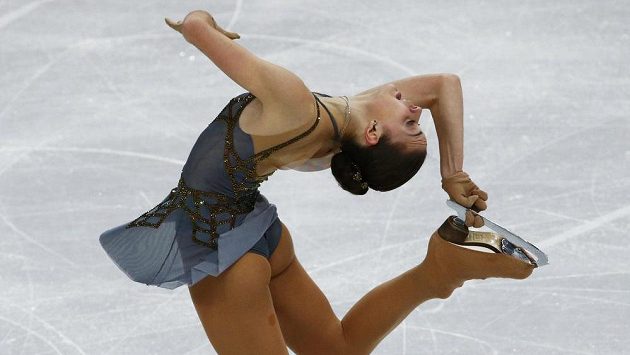 Ruska Adelina Sotnikovová ovládla soutěž krasobruslařek. Ruska Adelina Sotnikovová ovládla soutěž krasobruslařek.