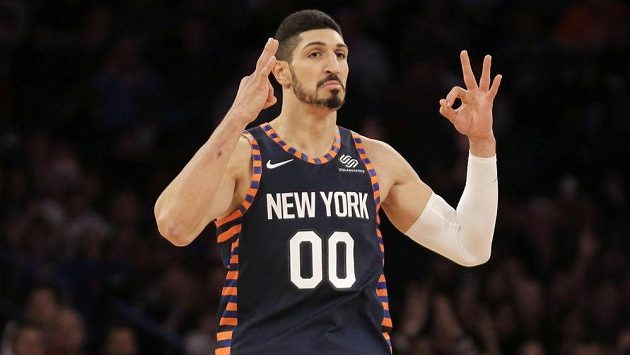 Turecký basketbalista Enes Kanter. Turecký basketbalista Enes Kanter.
