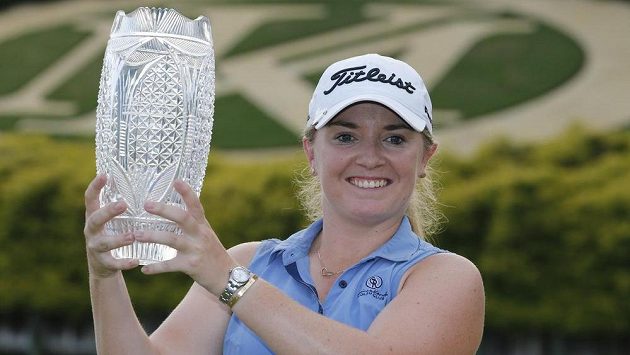Anglická golfistka Bronte Lawová vybojovala na turnaji ve Williamsburgu první vítězství na LPGA Tour. Anglická golfistka Bronte Lawová vybojovala na turnaji ve Williamsburgu první vítězství na LPGA Tour.