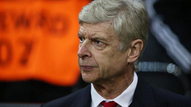Kouč fotbalistů Arsenalu Arsene Wenger údajně odmítl lukrativní nabídku z Číny. Kouč fotbalistů Arsenalu Arsene Wenger údajně odmítl lukrativní nabídku z Číny.