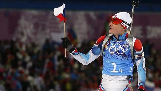 Biatlonista Ondřej Moravec už ví, že České republice stříbrná medaile ze závodu smíšených štafet neunikne. Biatlonista Ondřej Moravec už ví, že České republice stříbrná medaile ze závodu smíšených štafet neunikne.