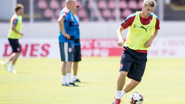 Jakub Jugas během tréninku fotbalové reprezentace před zápasy v Belgii a v Norsku. Jakub Jugas během tréninku fotbalové reprezentace před zápasy v Belgii a v Norsku.
