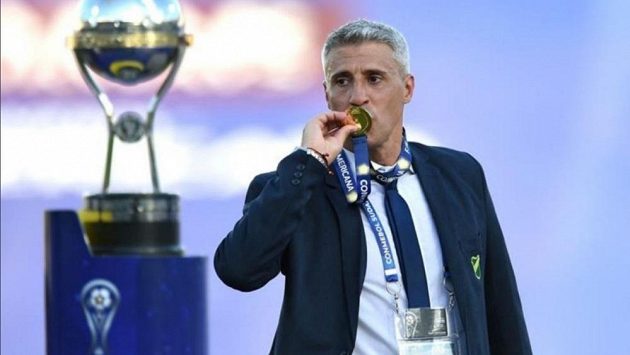Hernán Crespo se stal trenérem FC Sao Paulo Hernán Crespo se stal trenérem FC Sao Paulo