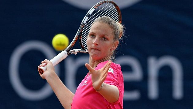Česká tenistka Karolína Plíšková na turnaji ITF Sparta Prague Open. Česká tenistka Karolína Plíšková na turnaji ITF Sparta Prague Open.