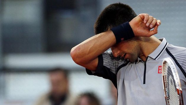 Srbský tenista Novak Djokovič prohrál na turnaji v Madridu s Bulharem Grigorem Dimitrovem. Srbský tenista Novak Djokovič prohrál na turnaji v Madridu s Bulharem Grigorem Dimitrovem.
