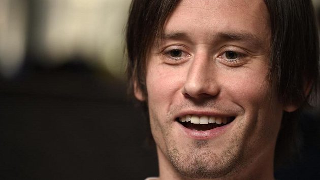 Kapitán Tomáš Rosický během srazu fotbalové reprezentace před utkáním s Lotyšskem. Kapitán Tomáš Rosický během srazu fotbalové reprezentace před utkáním s Lotyšskem.