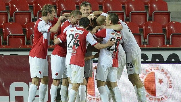Fotbalová Slavia plánuje spolupráci s Atlétikem Madrid Fotbalová Slavia plánuje spolupráci s Atlétikem Madrid