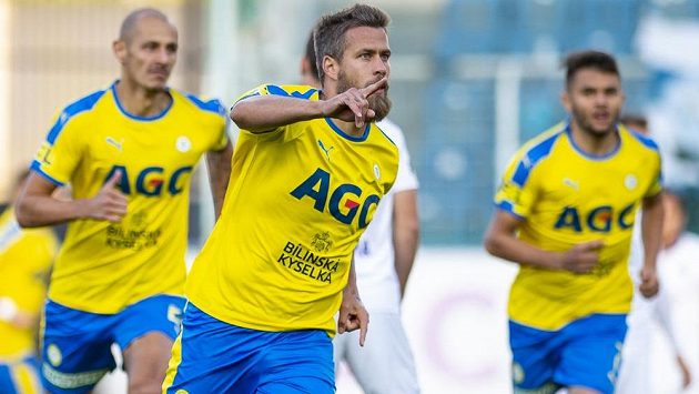 Teplický Jakub Mareš se raduje z prvního gólu v utkání nejvyšší soutěže. Teplický Jakub Mareš se raduje z prvního gólu v utkání nejvyšší soutěže.