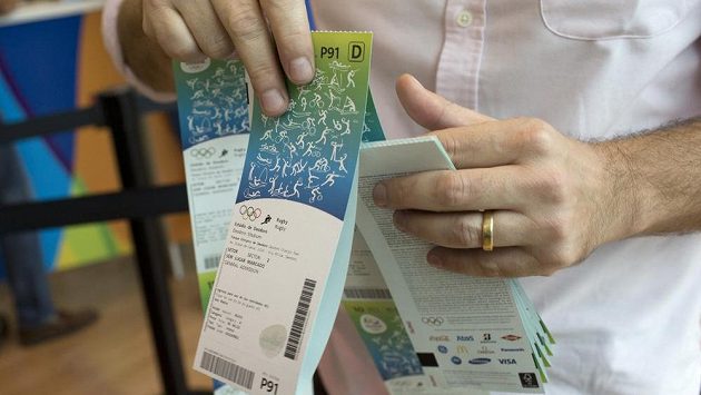 Více než čtyři milióny vstupenek se už prodalo na OH v Brazílii. Více než čtyři milióny vstupenek se už prodalo na OH v Brazílii.