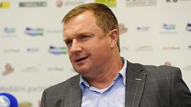 Pavel Vrba zůstavá v Plzni. Pavel Vrba zůstavá v Plzni.
