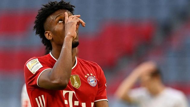 Záložník Bayernu Kingsley Coman se podrobil menší operaci srdce. Záložník Bayernu Kingsley Coman se podrobil menší operaci srdce.