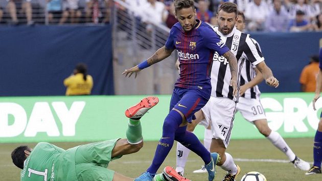 Neymar už si kriminálu bát nemusí. Neymar už si kriminálu bát nemusí.