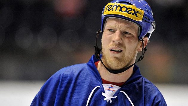 Český tým na mistrovství světa v inline hokeji IIHF v Pardubicích posílil i Aleš Hemský. Český tým na mistrovství světa v inline hokeji IIHF v Pardubicích posílil i Aleš Hemský.